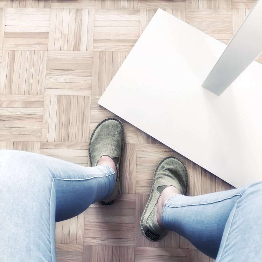 Comfortable Zuma shoes in color Sagebrush Green